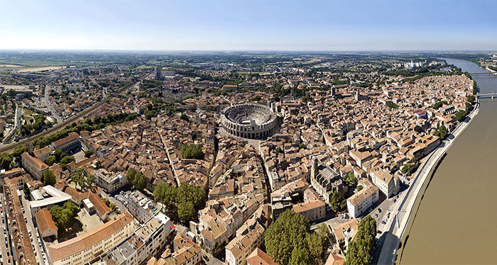 Arles